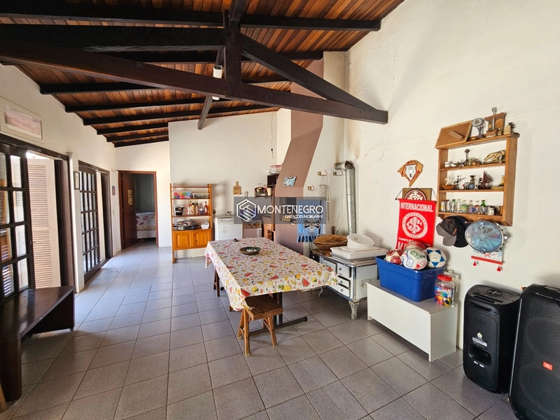 Casa 2 Dormitórios com Salão de Festas em Capão Novo: 16ª foto da galeria de imagens do imóvel
