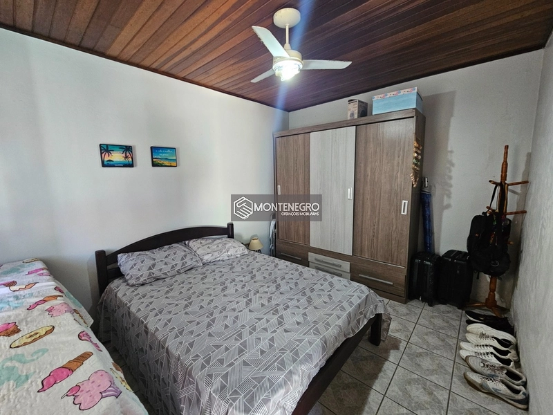 Casa 2 Dormitórios com Salão de Festas em Capão Novo: 6ª foto da galeria de imagens do imóvel