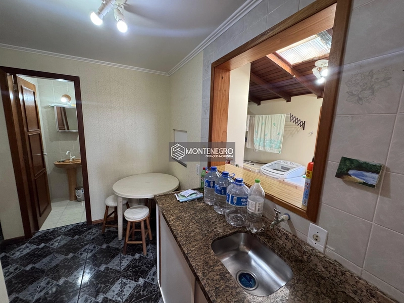 Casa Mobiliada 2 Dormitórios com Pátio Privativo em Capão Novo: 13ª foto da galeria de imagens do imóvel