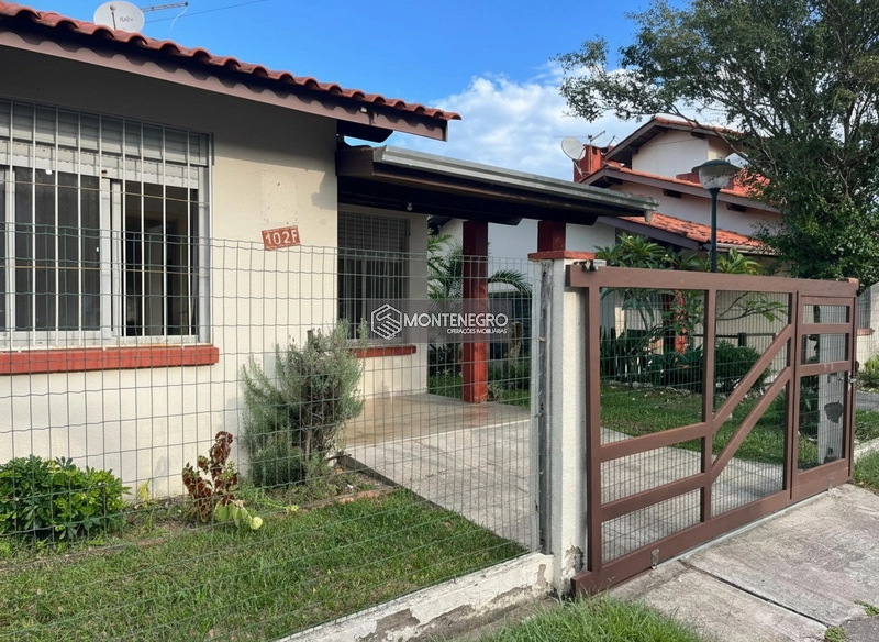 Vivenda 2 Dormitórios com Piscina em Capão Novo: 18ª foto da galeria de imagens do imóvel