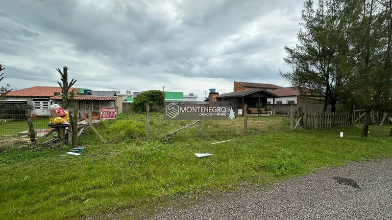 Terreno Rua das rosas no Posto 5: 4ª foto da galeria de imagens do imóvel
