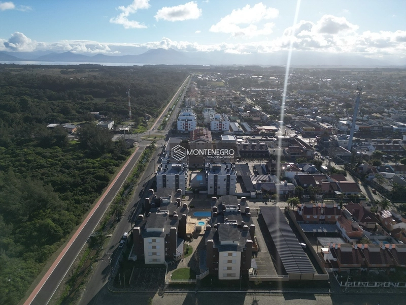 Jk, frente norte com box coberto.: 6ª foto da galeria de imagens do imóvel