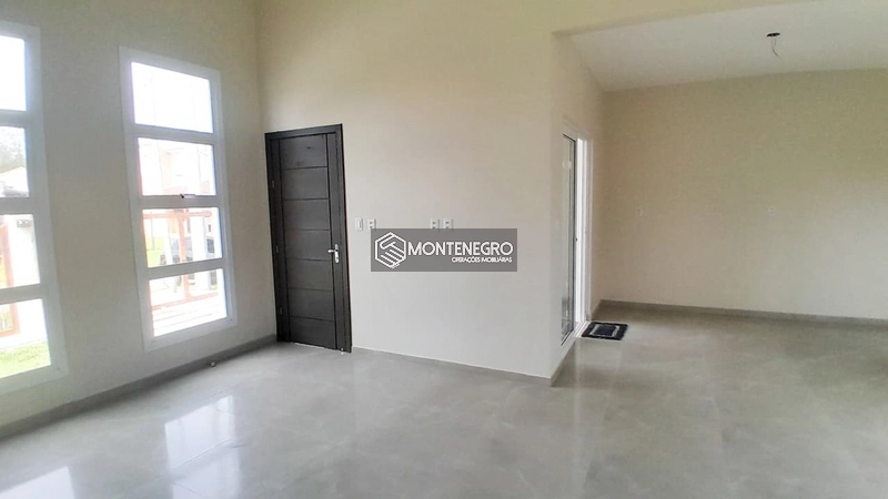 Casa Nova Próxima ao Mar e do Centro: 6ª foto da galeria de imagens do imóvel
