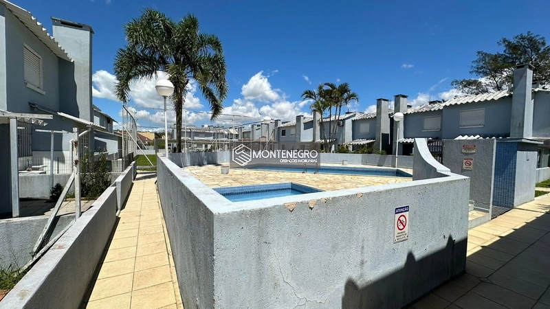 Sobrado 2 Dormitórios em Condomínio em Capão Novo: 3ª foto da galeria de imagens do imóvel