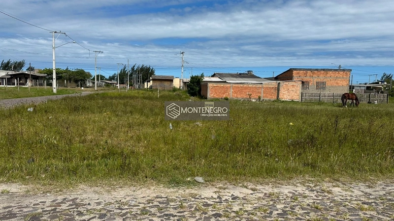TERRENO DE ESQUINA PRONTO PARA CONSTRUIR NA PRAIA CAPÃO NOVO POSTO 5: 1ª foto da galeria de imagens do imóvel