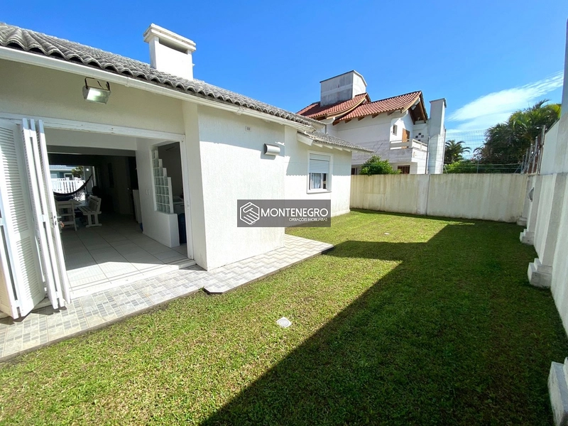Casa 3 Dormitórios a 200m do Mar em Capão Novo: 5ª foto da galeria de imagens do imóvel