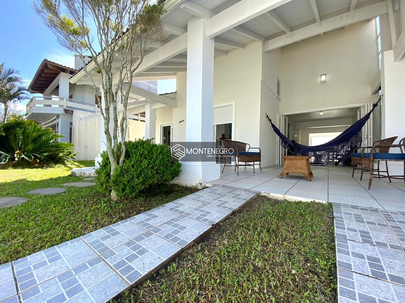 Casa 3 Dormitórios a 200m do Mar em Capão Novo: 12ª foto da galeria de imagens do imóvel