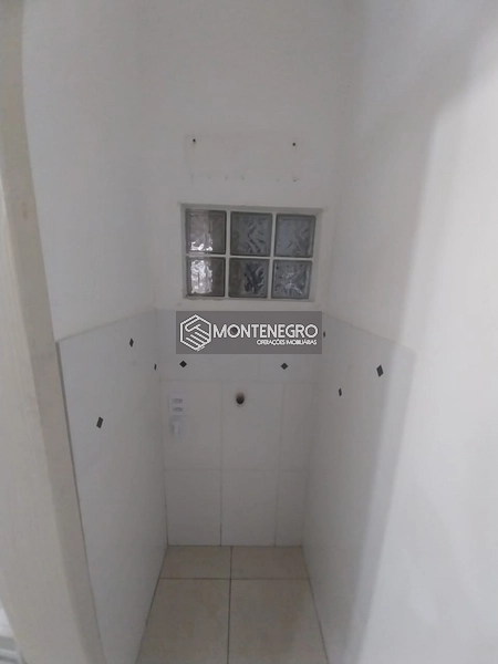 Casa 2 Dormitórios em Terreno de Esquina em Capão Novo: 9ª foto da galeria de imagens do imóvel