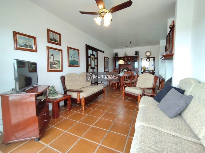 Apartamento 2 Dormitórios Mobiliado em Capão Novo: 3ª foto da galeria de imagens do imóvel