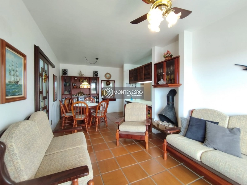 Apartamento 2 Dormitórios Mobiliado em Capão Novo: 4ª foto da galeria de imagens do imóvel