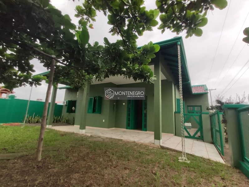 Casa com Suíte e 3 Dormitórios em Capão Novo Village: 2ª foto da galeria de imagens do imóvel