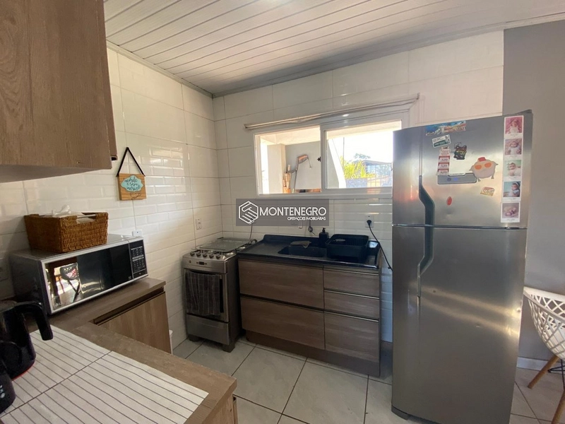 Ótima casa em região de moradores na Av.Gardenias: 11ª foto da galeria de imagens do imóvel