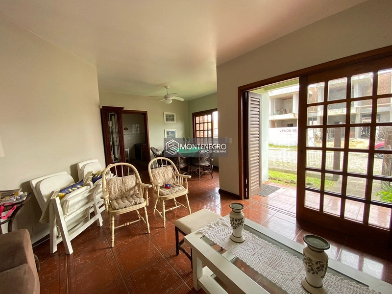 CASA PERTO DA PRAIA: 10ª foto da galeria de imagens do imóvel