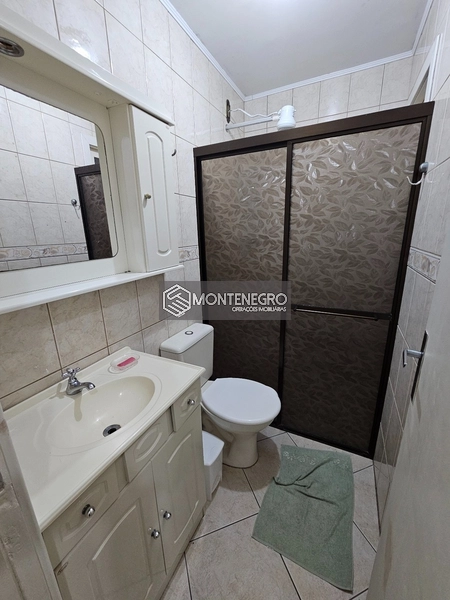 Apto 1D+meio no centro de Capão Novo: 3ª foto da galeria de imagens do imóvel