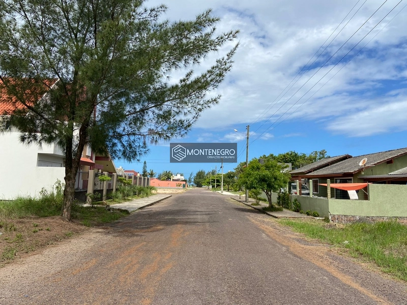 Dois lotes juntos a 04 quadras do mar em Capão Novo Village!: 2ª foto da galeria de imagens do imóvel