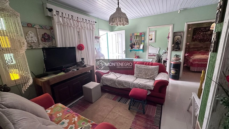 Casa reformada com 3 dormitorios: 4ª foto da galeria de imagens do imóvel