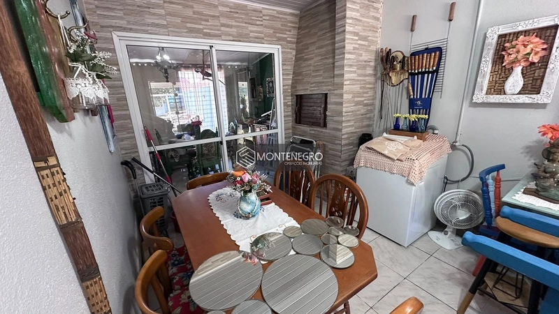 Casa reformada com 3 dormitorios: 9ª foto da galeria de imagens do imóvel