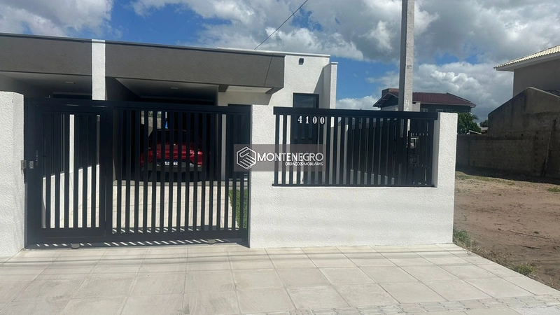 Casa Nova 2 Dorm com Móveis Sob Medida em Capão Novo: 1ª foto da galeria de imagens do imóvel