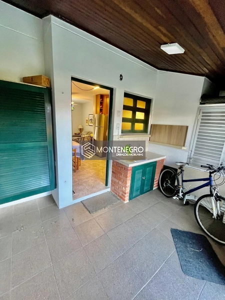 Sobrado Mobiliado 2 Dorm com Piscina Capão Novo: 17ª foto da galeria de imagens do imóvel