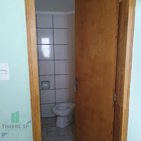 Casa ampla com 6 vagas na Vila Carbone: 10ª foto da galeria de imagens do imóvel