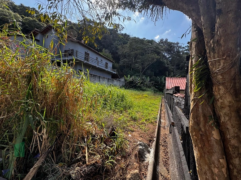 Terreno à venda no Parque Suiça: 2ª foto da galeria de imagens do imóvel