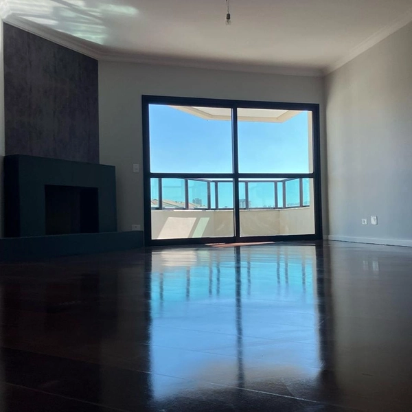 Apartamento com 4 dormitórios na Água Fria : 2ª foto da galeria de imagens do imóvel