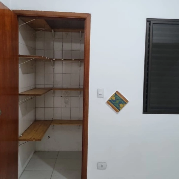 Casa no subsolo com 3 dormitórios: 8ª foto da galeria de imagens do imóvel