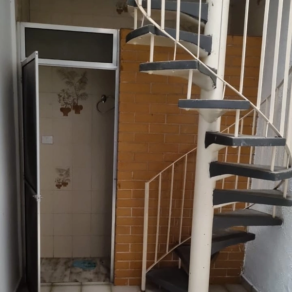Casa no subsolo com 3 dormitórios: 18ª foto da galeria de imagens do imóvel