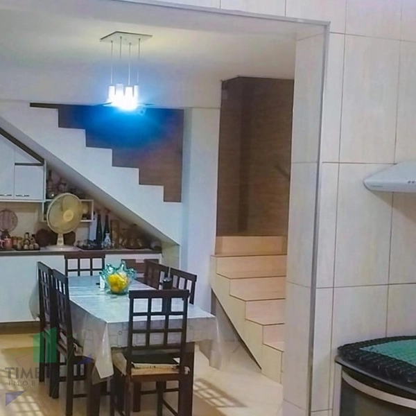 Casa ampla e bem localizada: 7ª foto da galeria de imagens do imóvel