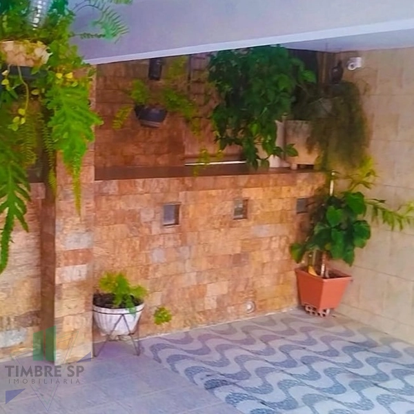 Casa ampla e bem localizada: 2ª foto da galeria de imagens do imóvel
