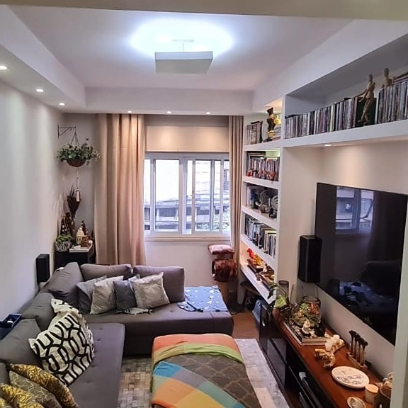Apartamento próximo ao metrô Anhangabaú e Sé: 1ª foto da galeria de imagens do imóvel