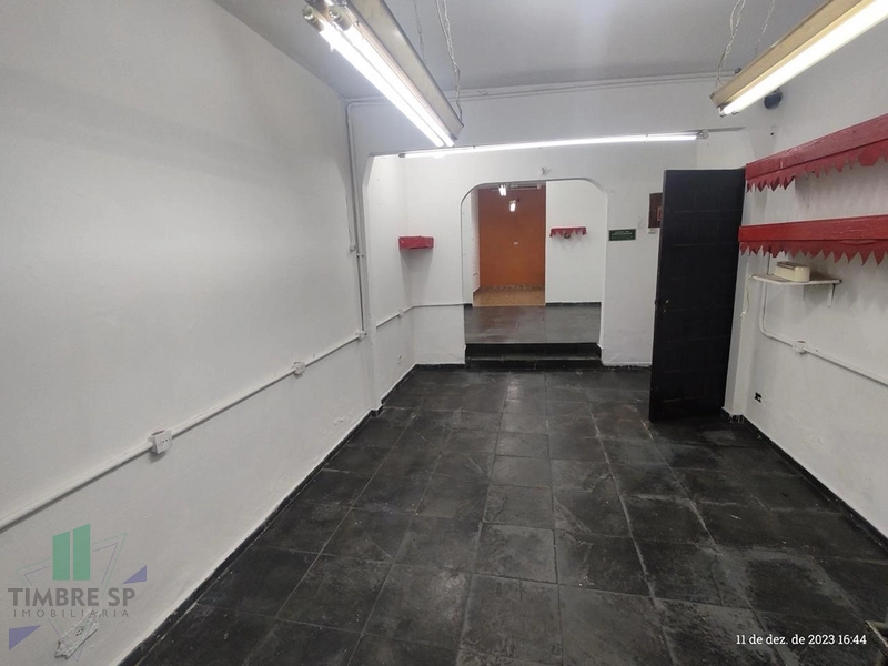 Casa Ampla com 3 Dormitórios e Salão: 10ª foto da galeria de imagens do imóvel