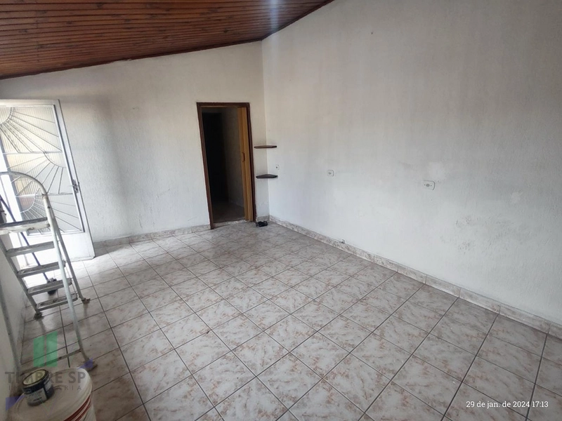 Casa Ampla com 3 Dormitórios e Salão: 20ª foto da galeria de imagens do imóvel