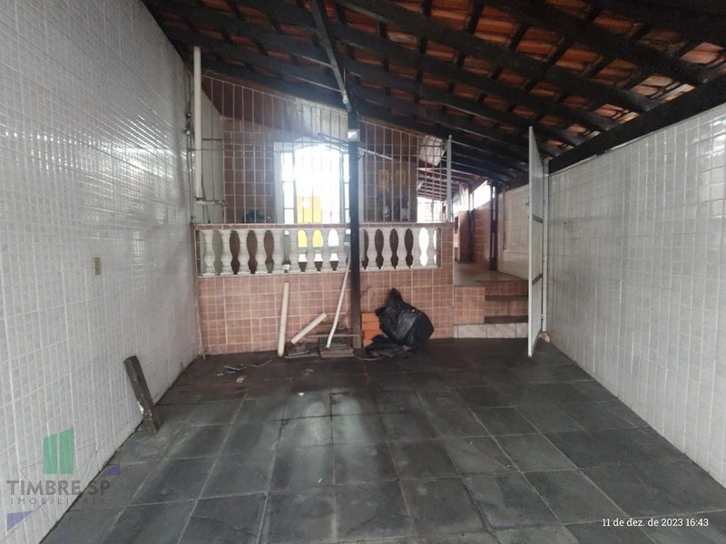 Casa Ampla com 3 Dormitórios e Salão: 33ª foto da galeria de imagens do imóvel