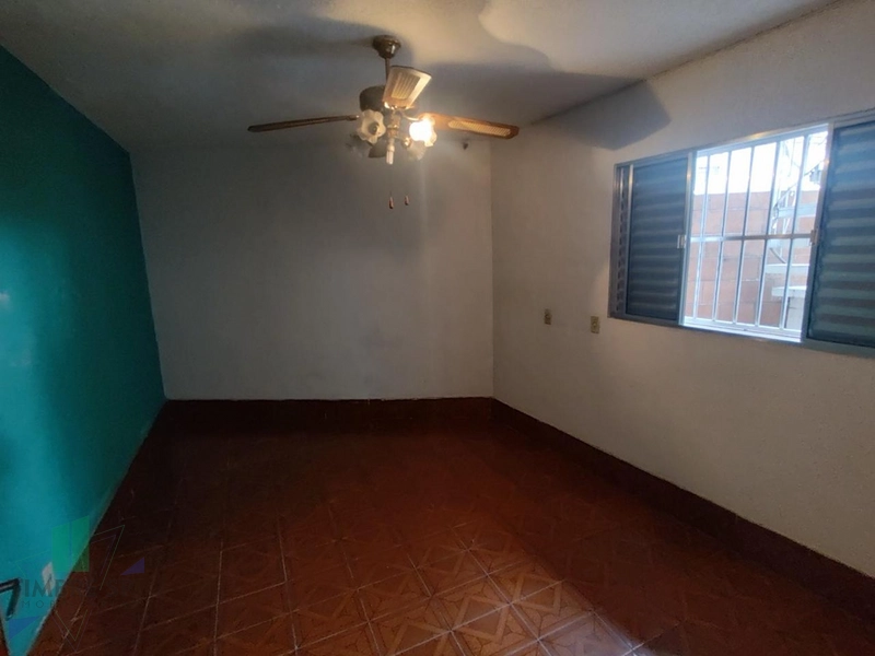 Casa Ampla com 3 Dormitórios e Salão: 27ª foto da galeria de imagens do imóvel