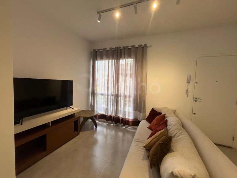 Apartamento de 74m² com 3 quartos sendo 1 suíte na Agronômica: 3ª foto da galeria de imagens do imóvel