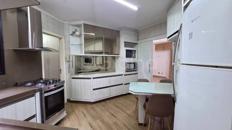 Apartamento de 135 m² com 3 quartos sendo 1 suíte no Centro: 8ª foto da galeria de imagens do imóvel