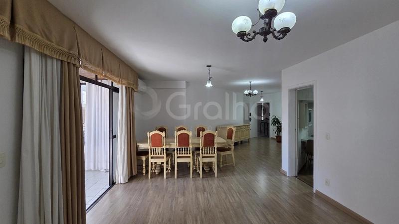 Apartamento de 135 m² com 3 quartos sendo 1 suíte no Centro: 2ª foto da galeria de imagens do imóvel
