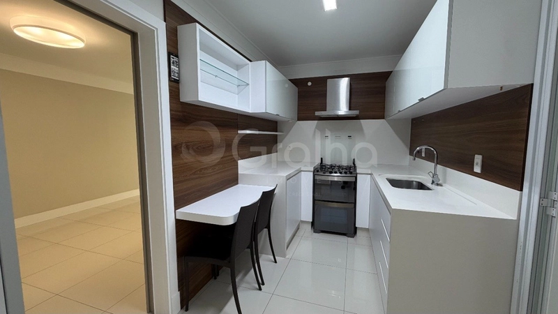 Apartamento de 128 m² com 3 quartos sendo 1 suíte na Agronômica: 9ª foto da galeria de imagens do imóvel