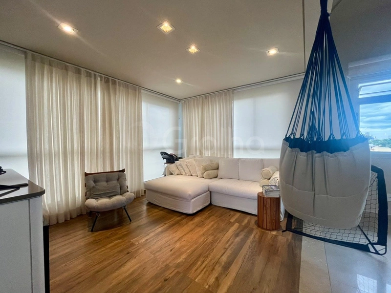 Cobertura de 196m² com 3 dormitórios e Jurerê: 2ª foto da galeria de imagens do imóvel