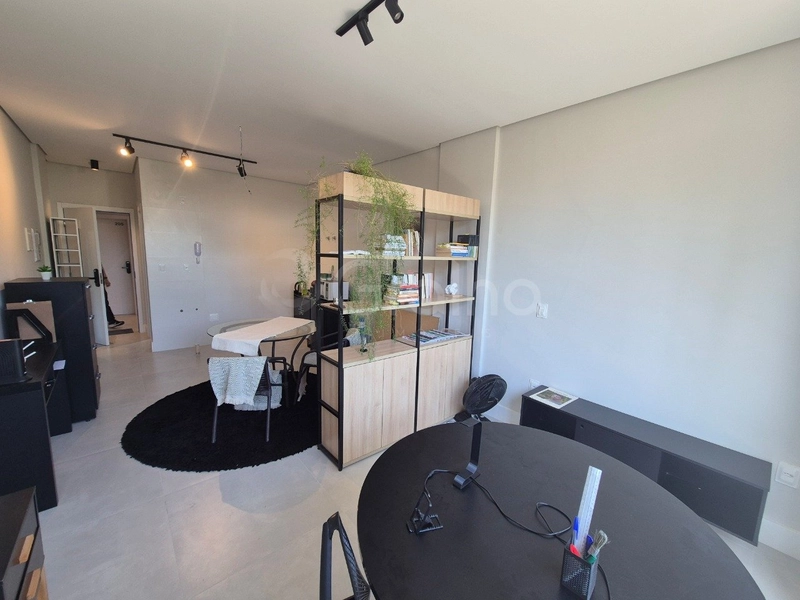 Studio mobiliado e decorado em Santo Antônio de Lisboa: 3ª foto da galeria de imagens do imóvel