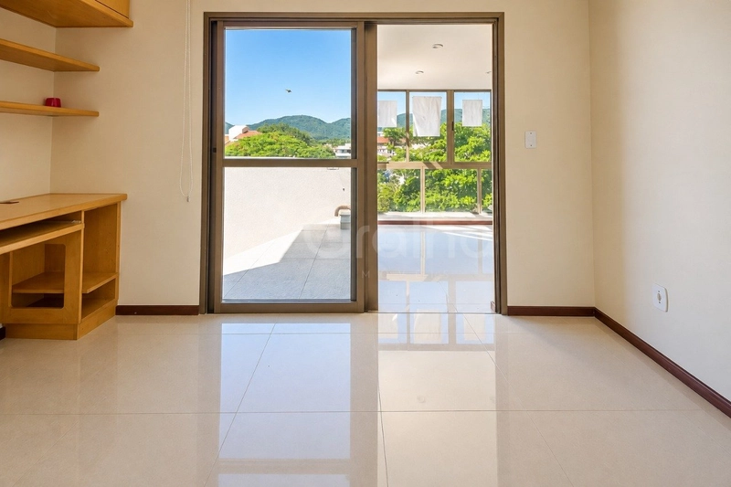 Cobertura de 117m² com 3 quartos na Lagoa da Conceição: 27ª foto da galeria de imagens do imóvel