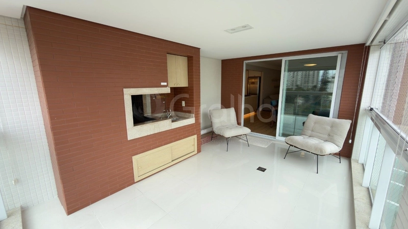 Apartamento de 141 m² com 3 suítes no Centro: 9ª foto da galeria de imagens do imóvel