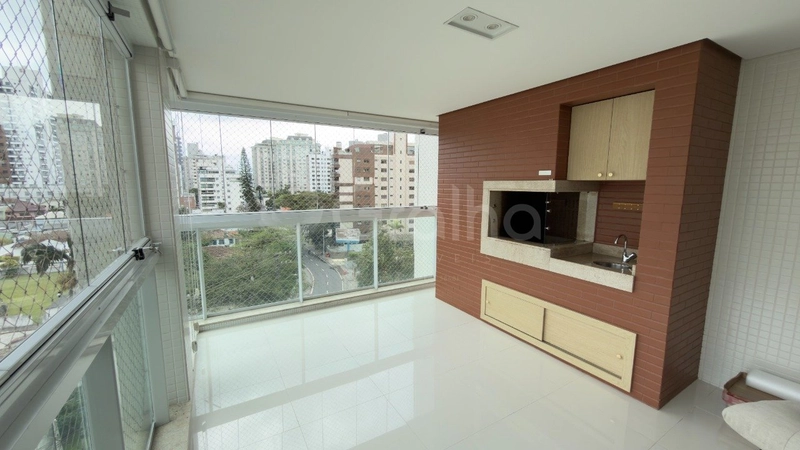 Apartamento de 141 m² com 3 suítes no Centro: 8ª foto da galeria de imagens do imóvel