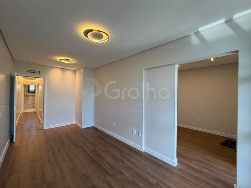 Casa Residencial de 192 m² com 3 quartos sendo 1 suíte em Canasvieiras: 13ª foto da galeria de imagens do imóvel