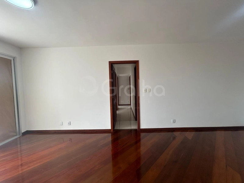 Apartamento de 101 m² com 3 quartos sendo 1 suíte na Agronômica: 5ª foto da galeria de imagens do imóvel