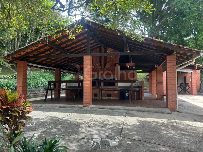 Apartamento de 101 m² com 3 quartos sendo 1 suíte na Agronômica: 33ª foto da galeria de imagens do imóvel
