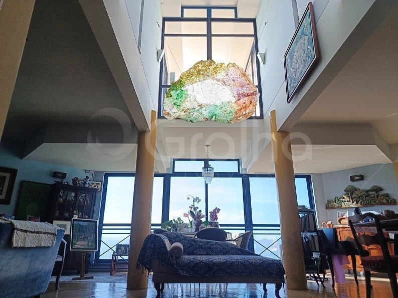 Casa Residencial de 321m² com 4 quartos no Centro: 2ª foto da galeria de imagens do imóvel