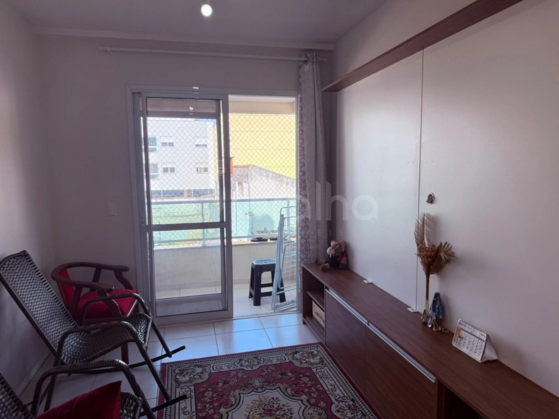 Apartamento com 2 quartos sendo 1 suíte em Canasvieiras: 2ª foto da galeria de imagens do imóvel