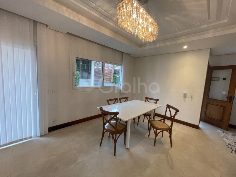 Casa Residencial em Condomínio de 179 m² com 3 suítes na Lagoa da Conceição: 4ª foto da galeria de imagens do imóvel